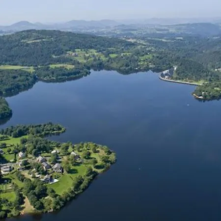 à Avec Terrasse Et Proximité Dunières - Fr-1-582-264 * Saint-Romain-Lachalm